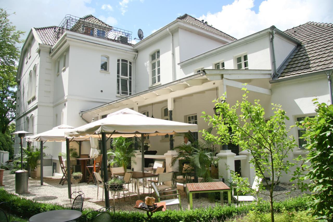 Hotel Hochzeitshaus Aurich Esterno foto